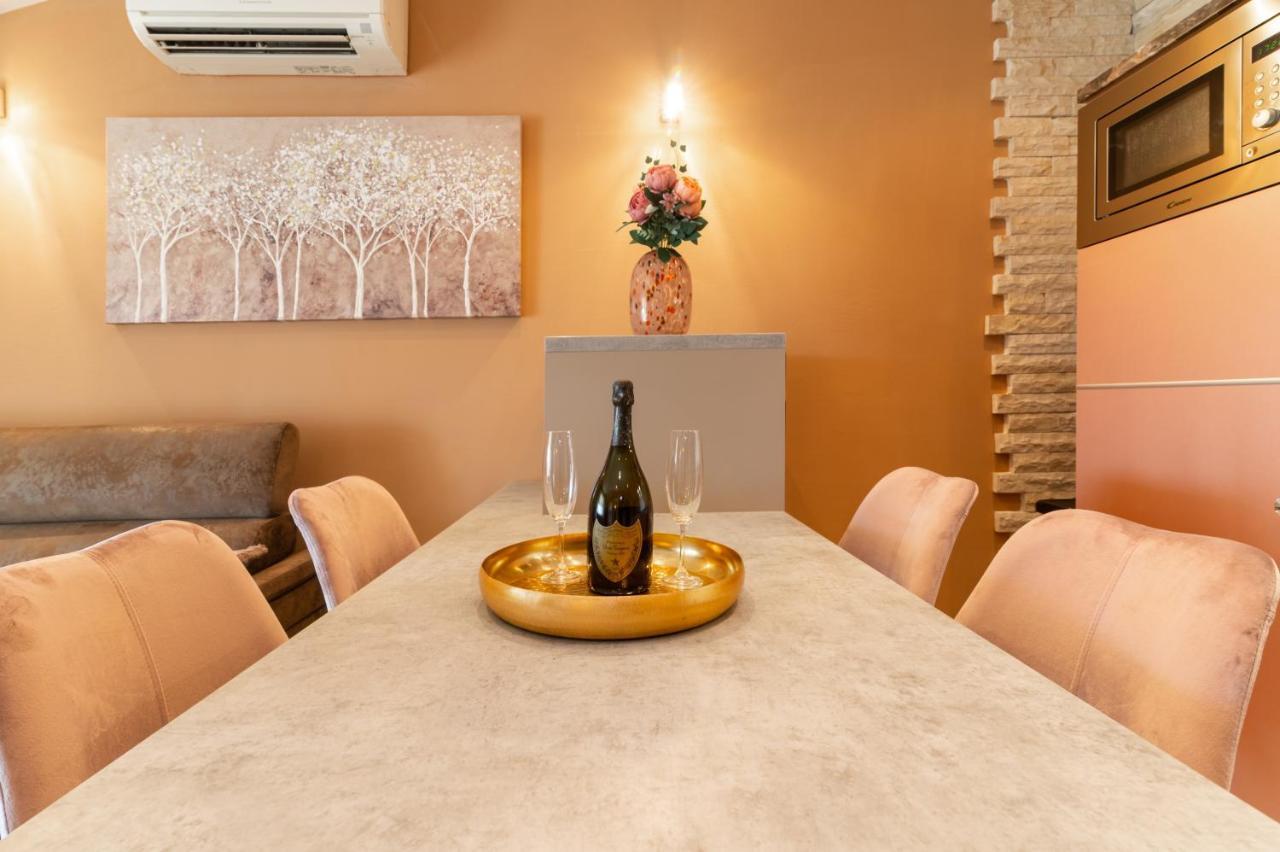 Deluxe Suite Bambi With Panoramic View Zadar Ngoại thất bức ảnh